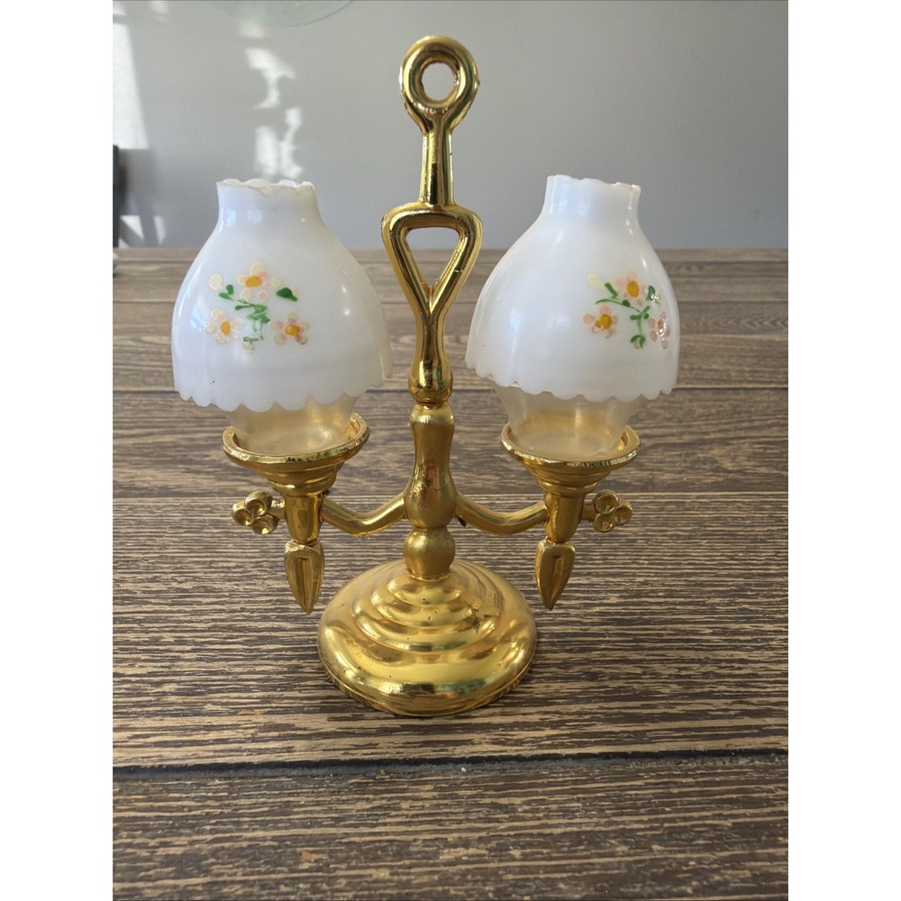 Vtg Salt and Pepper Shaker Colonial Oil Lamp 1960s Plastic and Metal